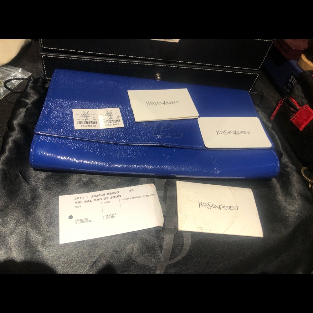 YSL Patent Leather Clutch - Picture 5 of 8